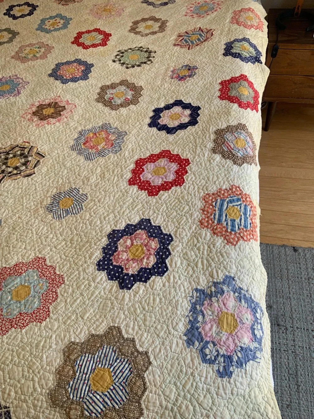 Vintage Handmade Floral Patchwork Quilt - Cream Base with Multi-Color Flowers